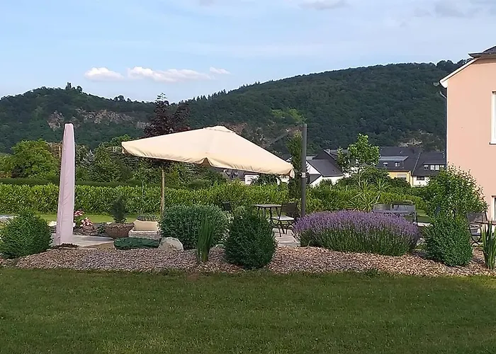 Gaestehaus Auler Hof Bed & Breakfast Kröv